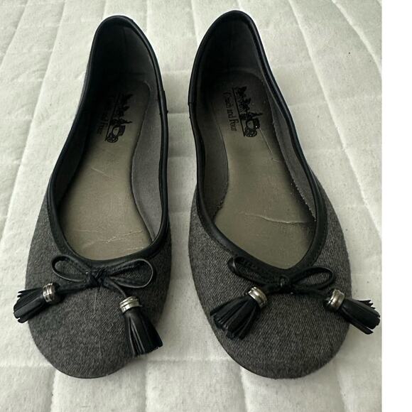 COACH AND FOUR Womens Flats 7.5 Gray Ballet Tassel Preppy Workwear Feminine - Picture 1 of 11